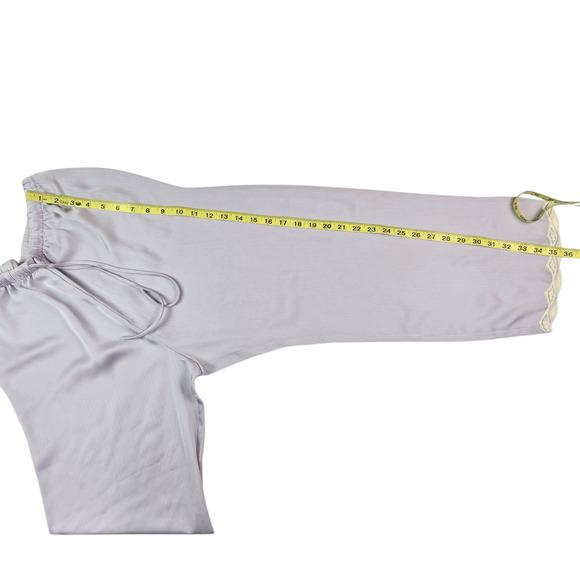 Vintage Natori Two Piece Pajama Set Size XS Purple Embroidered Top Pants - Picture 7 of 7